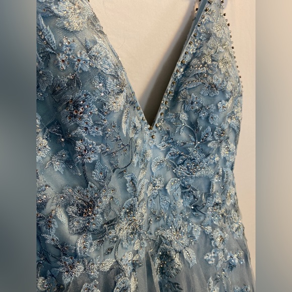 New Unaltered Ellie Wilde Prom/Grad Dress - size 14 - Picture 6 of 9